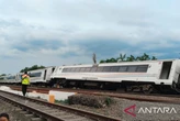 KA Purwojaya Relasi Gambir-Kroya Anjlok di Bekasi, Suaranya Berdenyit Kencang Bikin Warga Kaget