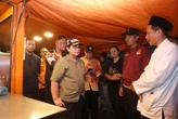 Tinjau Banjir di Genuk, Walkot Agustina Optimalkan Pompa & Dirikan Dapur Umum