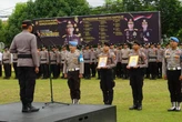 Dua Anggota Pelanggar Kode Etik di Singkawang Dipecat Kapolres AKBP Dody Yudianto