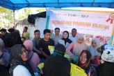 Peringati Hari Santri, Senator Sewitri Gelar Gerakan Pangan Murah di Pelalawan