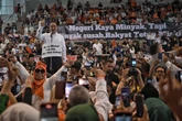4 Program Anies Baswedan Khusus untuk Petani Karet dan Kelapa Sawit