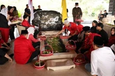 Bawa Keluarga, Ganjar-Mahfud Menziarahi Makam Bung Karno