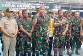 TNI Gelar Bersih-bersih Kali Ciliwung, 6 Ribu Ton Sampah Diangkut, Bravo