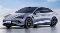 BYD Seal 06 EV resmi Meluncur, Harganya Rp 200 Jutaan