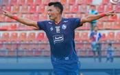 Didepak Arema Setelah 10 Tahun Mengabdi, Dedik Setiawan: Saya Tidak Tahu Alasannya