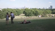 How does 2025 heatwave compare to record-breaking summer of 1976?