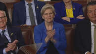 Elizabeth Warren sarcastically applauds Trump’s Pocahontas insult