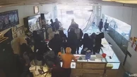 Moment robbers storm jewelry store after smashing car through window
