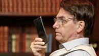 Bolsonaro alega censura nas redes, mas bloqueia 176 perfis, diz relatório
