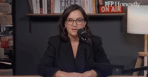 Quem é a jornalista conservadora Bari Weiss? Entenda a surpreendente troca de comando da CBS nos EUA