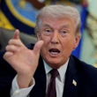 Trump diz que acordo livra Hormuz de tarifas, mas Irã fala em cobrar taxas