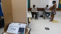 Presidentes de 18 partidos são contra voto impresso. Veja pesquisa