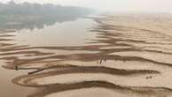 Nível do rio Madeira, afluente do Amazonas, atinge nova mínima histórica