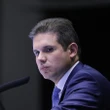 Oposição pede fim do recesso e reunião de emergência com Motta