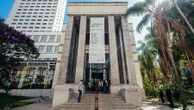 Torre secreta, festa 'picante': 9 curiosidades da maior biblioteca de SP