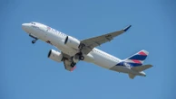 Colisão com pássaro faz avião retornar ao aeroporto de Teresina