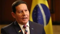 Mourão diz que sente falta se reunir com Bolsonaro: 'É a vida, paciência'