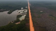 PRF diz faltar orçamento para fiscalizar BR-319, foco de desmatamento Natália Portinari