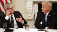 Após ameaçar taxar Iphone, Trump cria seu próprio smartphone Jamil Chade