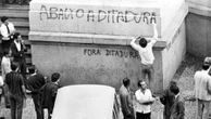 Enlouquecer de tortura: atual negação da ditadura por Bolsonaro é violência