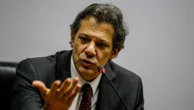 'Concorrência bancária vai fazer a taxa de juros cair', diz Haddad