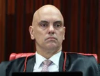 Moraes manda Flávio depor à PF no dia 28 em ação de calúnia contra Lula