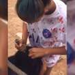 Casal é preso após adolescente ter cabelo raspado em praça em MG; veja