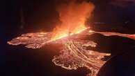 Polícia tenta afastar curiosos de lava de vulcão na Islândia