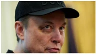 Musk diz que olho roxo foi provocado por soco de filho durante uma 'brincadeira'