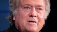 Steve Bannon: quem é aliado de Trump que apoia taxas dos EUA contra Brasil
