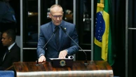 Petista ignora Planalto, assina CPI do INSS e escancara 'guerra' na bancada