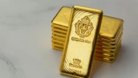 Ouro bate novo recorde, mas sofre queda após fala de Trump sobre a China