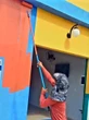 Prefeito do PT pinta prédios e praças de vermelho e terá de pagar repintura Carlos Madeiro