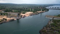 Queda de ponte entre TO e MA foi causada por excesso de peso, diz PF