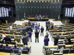 Projeto que inclui facção e milícia na lei antiterrorismo avança na Câmara