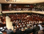 Parlamento de Israel dá sinal verde a projeto de lei autorizando governo a fechar órgãos de imprensa estrangeiros