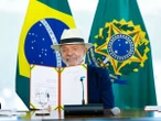 Holzhacker: Lula tentará mostrar no Mercosul que o Brasil não está isolado