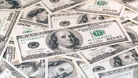 Dólar opera em baixa, vendido perto de R$ 5,01; acompanhe