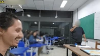 Universidade suspende novamente youtuber por 60 dias: 'Condutas ilegais'