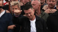 Anti-Islã e ex-hooligan: quem é o líder do mega-ato da direita em Londres