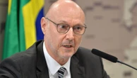 Agentes da Abin pressionam por saída de diretor-geral e ameaçam greve