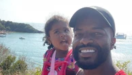 Ele perdeu filha de 2 meses, ficou viúvo e é pai solo de menina com autismo