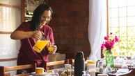 Sabe como o suco de laranja se tornou bebida matinal? Culpa da publicidade