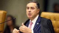 Barroso pede a Braga Netto indicar nome para comissão do TSE, diz TV