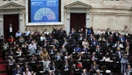 Crise no governo Milei se aprofunda com derrota no Congresso: 'Duro golpe' Coluna de Amanda Cotrim