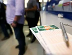 Mega-Sena acumula e próximo vencedor pode receber R$ 45 milhões; veja dezenas sorteadas