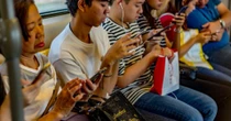 Redes sociais superaram mídia tradicional no acesso global a notícias, aponta Instituto Reuters