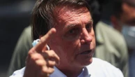 Em vez de ajudar estados recordistas em mortes, Bolsonaro quer a guerra