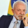 Já bem passado, Lula decidiu saltar da frigideira do centrão Josias de Souza