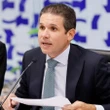 Sob pressão do setor produtivo, cresce oposição à alta do IOF no Congresso Mariana Barbosa